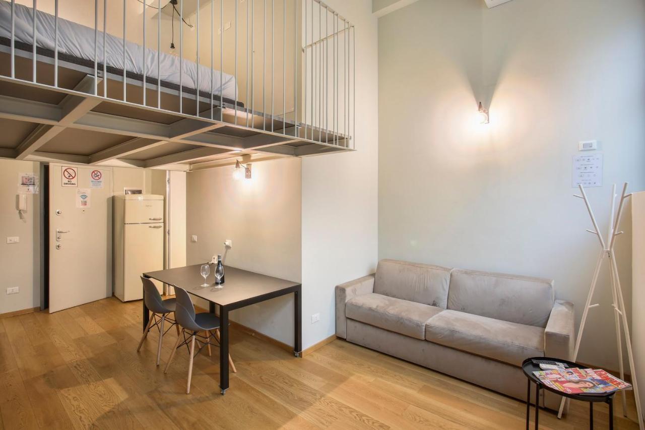 Modern Loft In Porta Venezia - Hosted By Sweetstay Milan Bagian luar foto